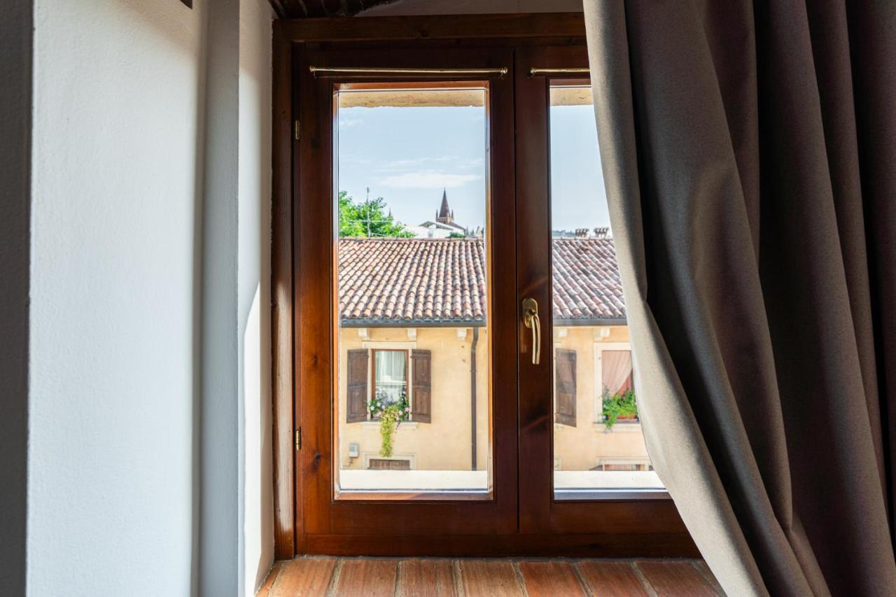 Domus Verona - Residenza Merici المظهر الخارجي الصورة