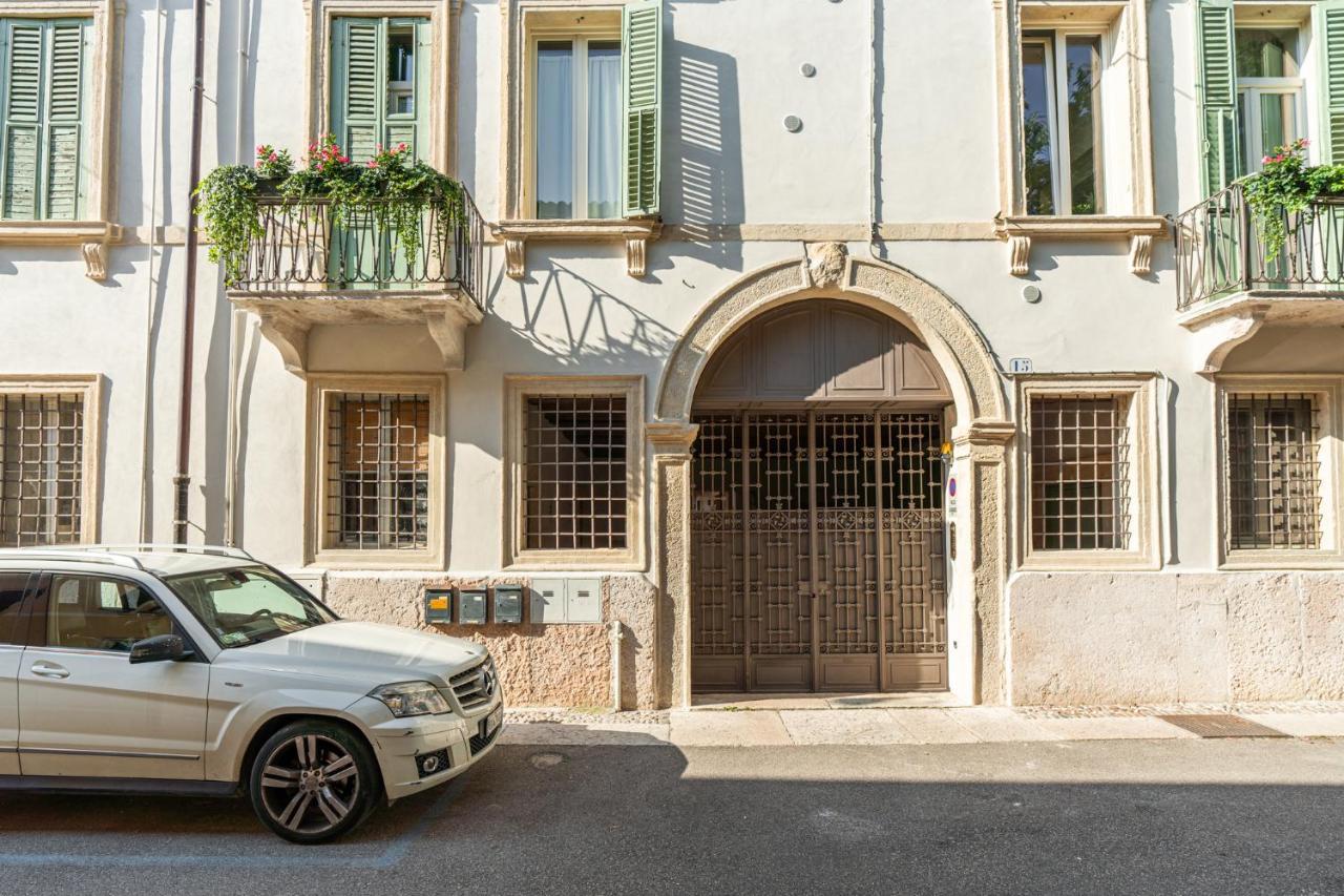 Domus Verona - Residenza Merici المظهر الخارجي الصورة