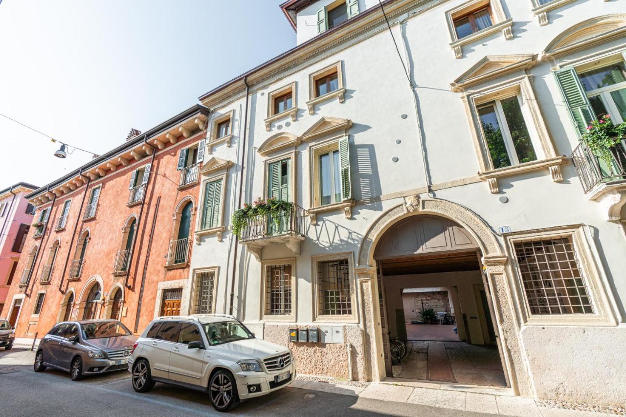 Domus Verona - Residenza Merici المظهر الخارجي الصورة